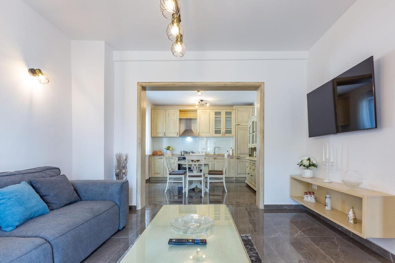 Mp Luxury Holiday Home With Swimming Pool Zadar Eksteriør billede