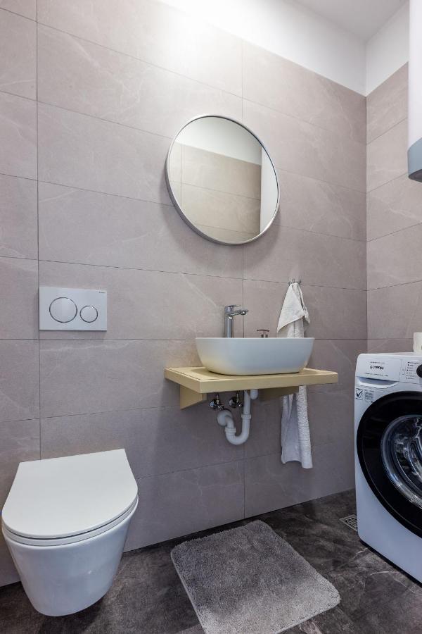 Mp Luxury Holiday Home With Swimming Pool Zadar Eksteriør billede