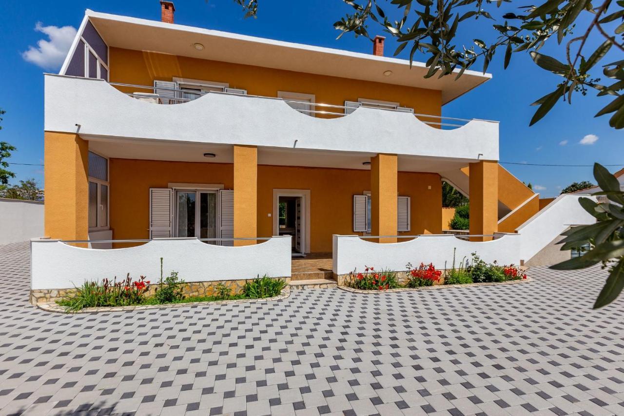 Mp Luxury Holiday Home With Swimming Pool Zadar Eksteriør billede